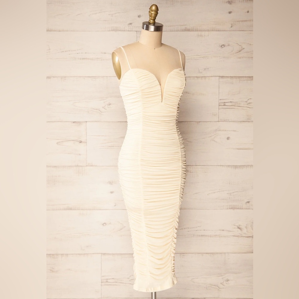 PRIVY Cream Ruched Dress